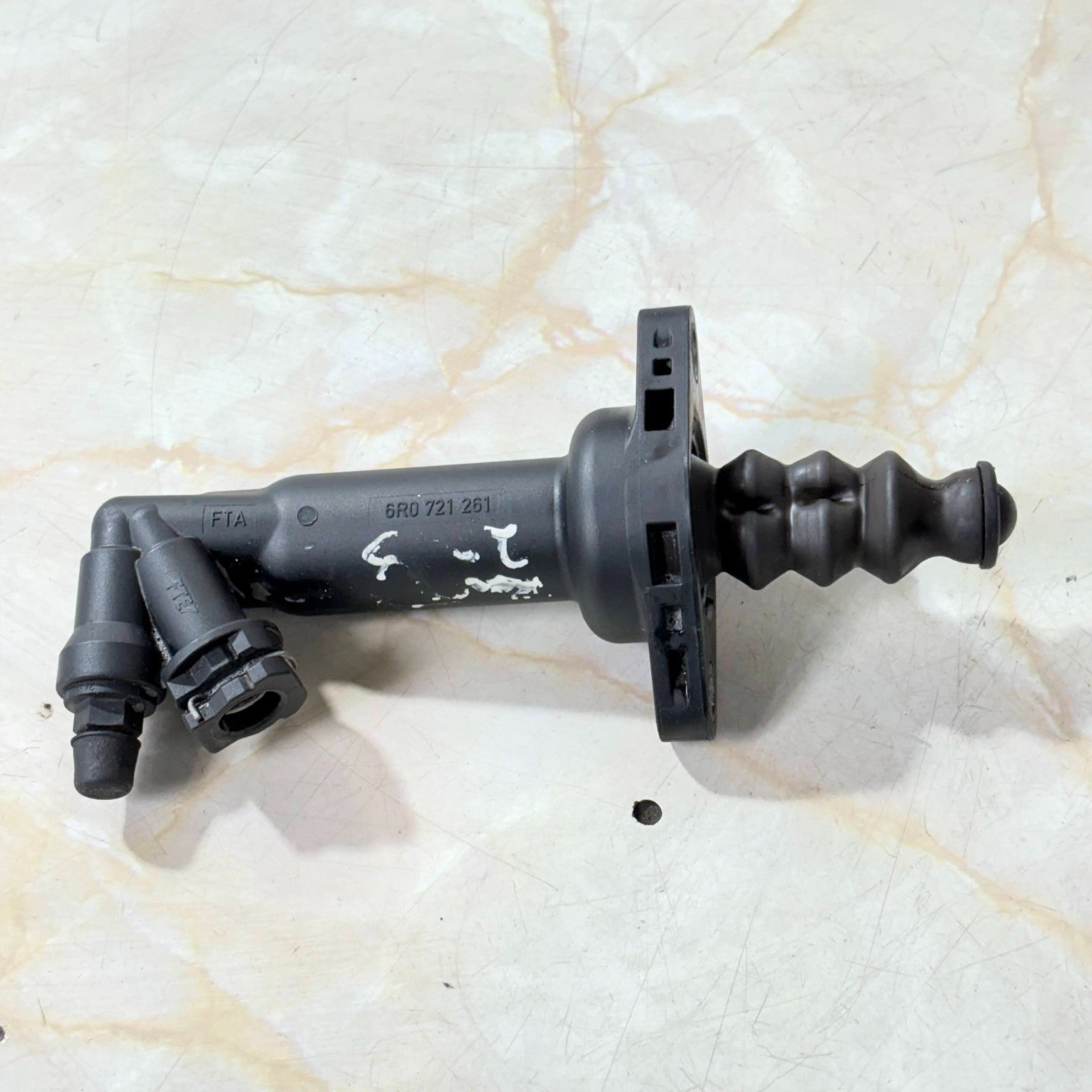 Seat Ibiza 2008 Master Clutch Cylinder 6R0721261