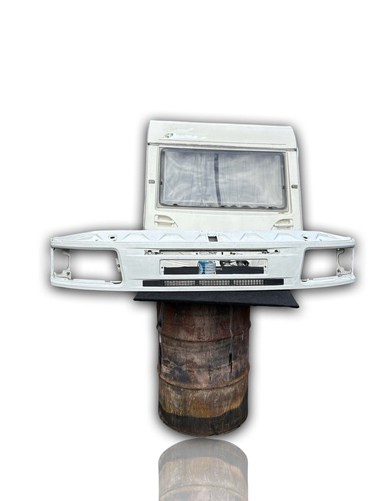 Iveco TurboDaily 35-10 3510 Slam Panel Headlight Grille Surround 1989-1999