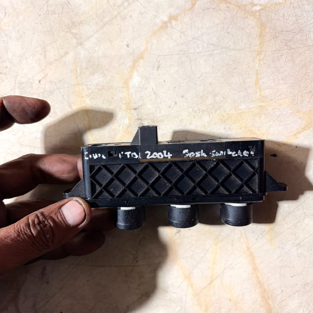 Honda Civic Mk7 2001-2005 1.7 CTDi Dash Switch Panel A/C Recirc Demist