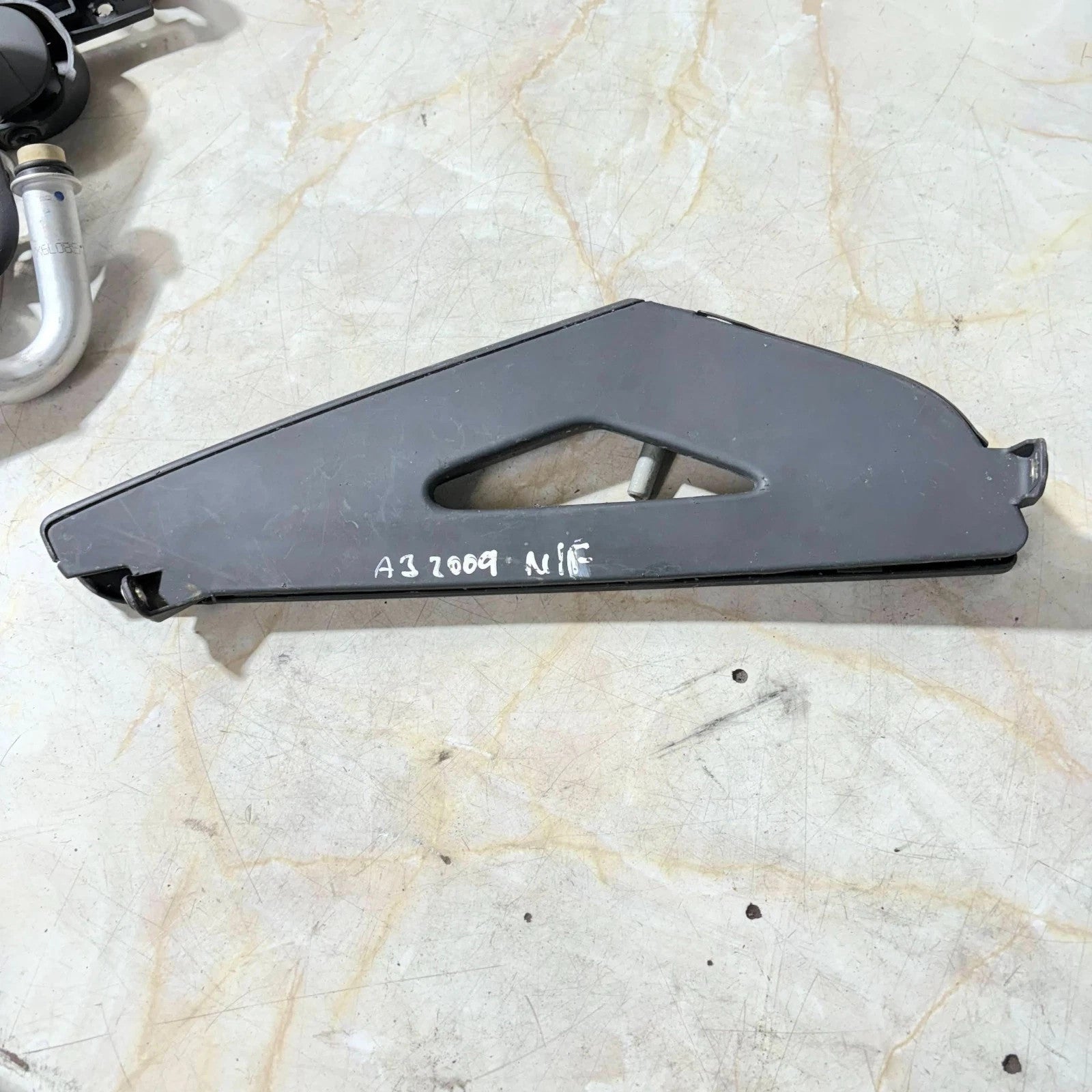 Audi A3 S3 8P 2008-2013 Nearside Left Centre Console Grab Handle Trim 8P0880491B
