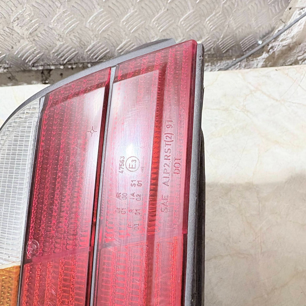 BMW E36 Coupe 1991 Left Rear Tail Light 1393333