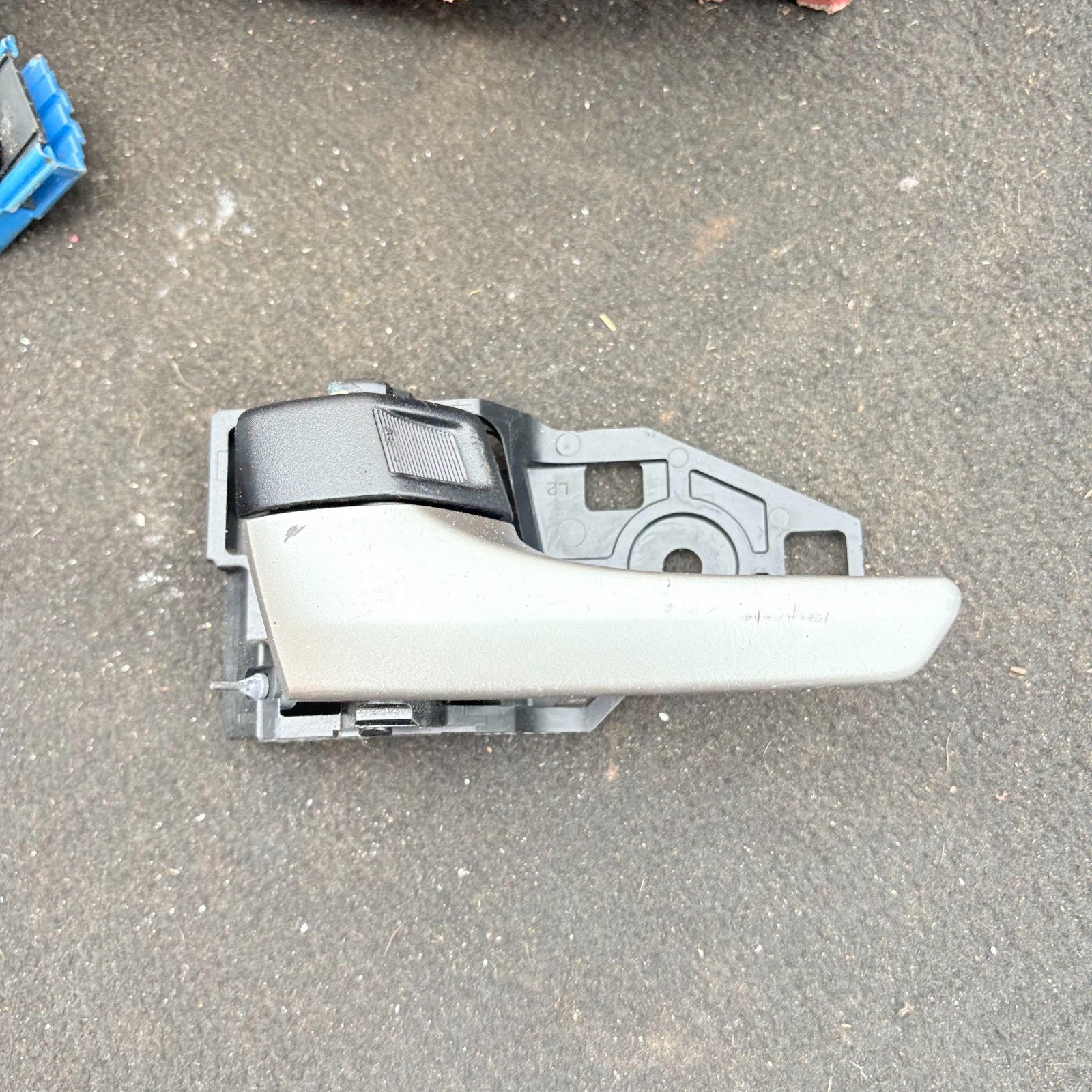 Toyota Prius Left Passenger Nearside Front Inner Door Handle 2015