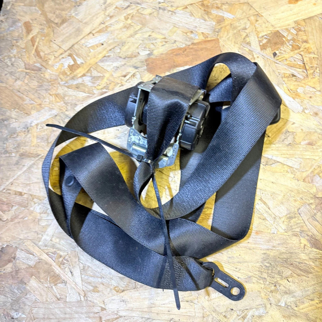 BMW 118 1 Series E81 2007-2011 E87 2004-2011 Rear Right Seat Belt 72119139832