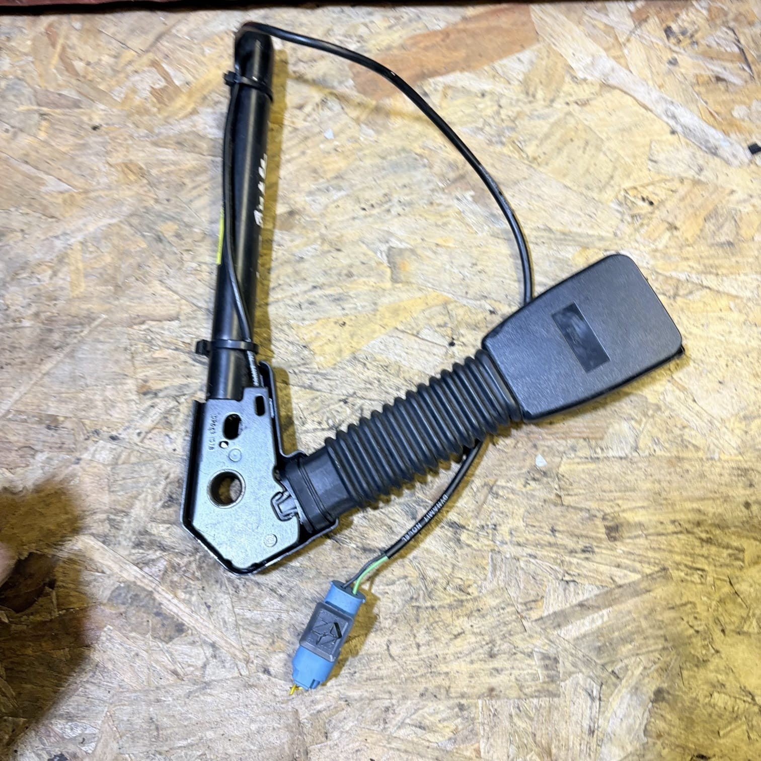 MINI (BMW) SEAT BELT STALK COOPER PARK LANE 3 Door Hatchback 7211911954801-NSF