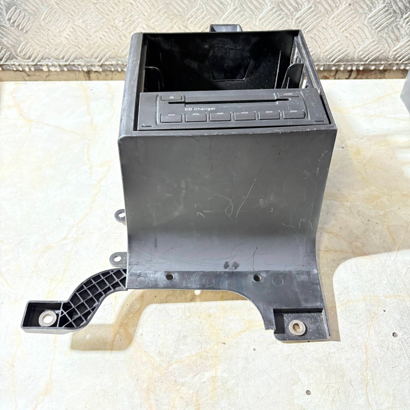 SKODA OCTAVIA 2004-12 STEREO CD PLAYER DISC CHANGER UNIT WITH HOLDER 1Z0035227A
