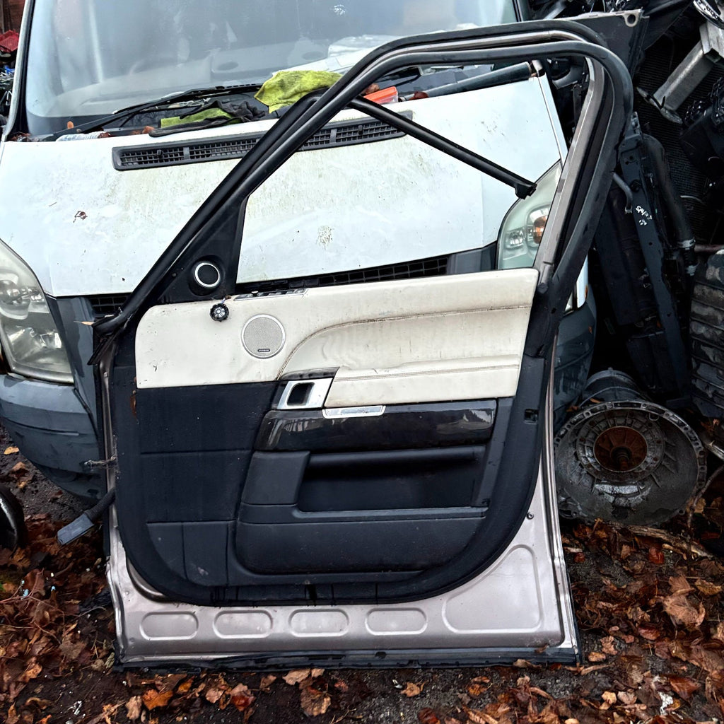RANGE ROVER L405 2013-17 FRONT RIGHT OSF COMPLETE DOOR  FREE POST