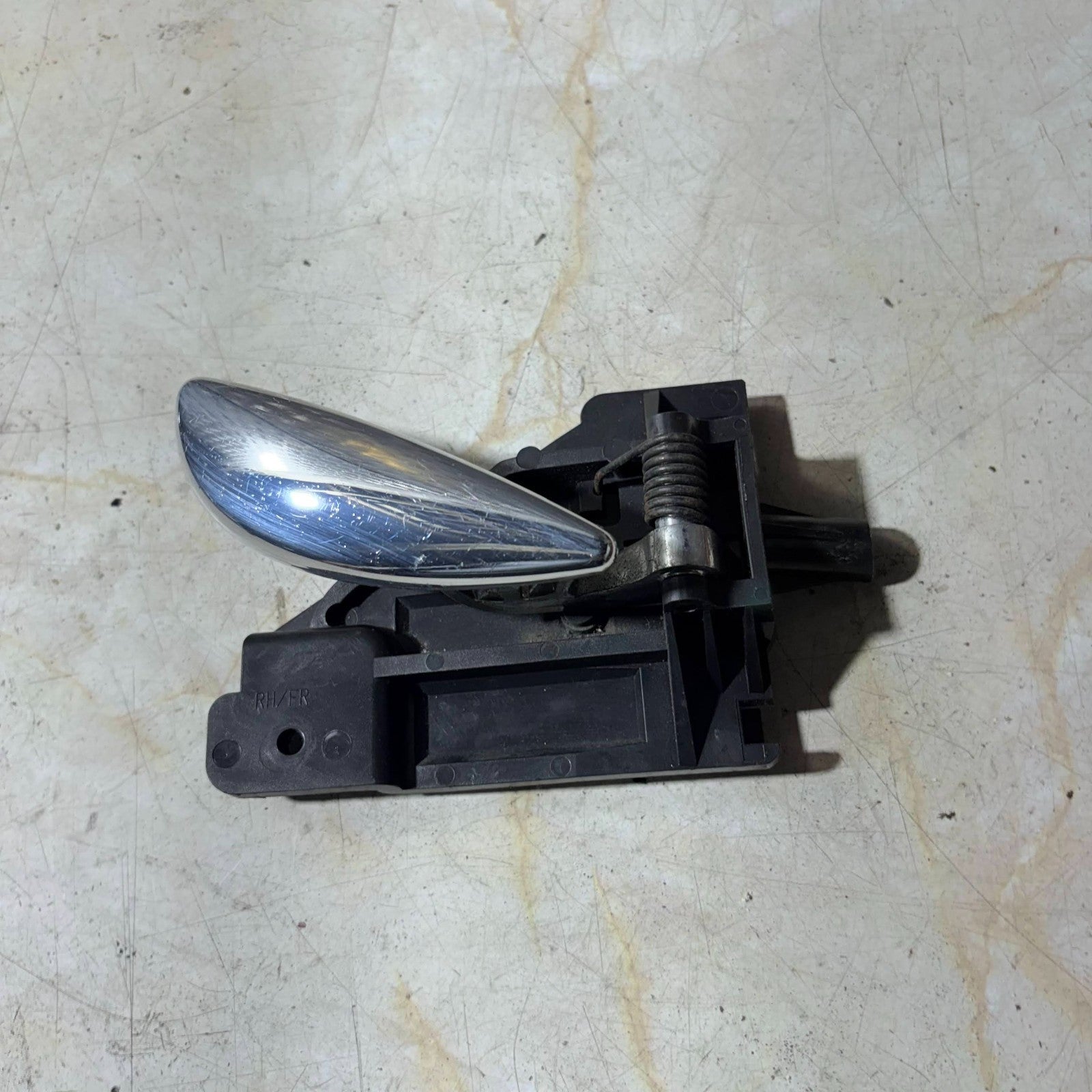 Right Driver Side Front Inner Door Handle for MG 2004