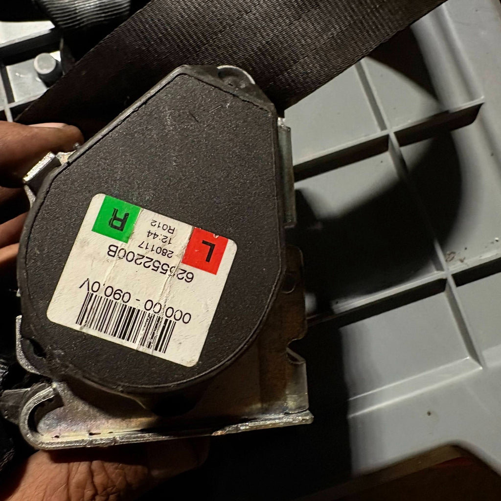 Dacia Logan MK2 2013-2020 Left Rear Seat Belt 888416959R