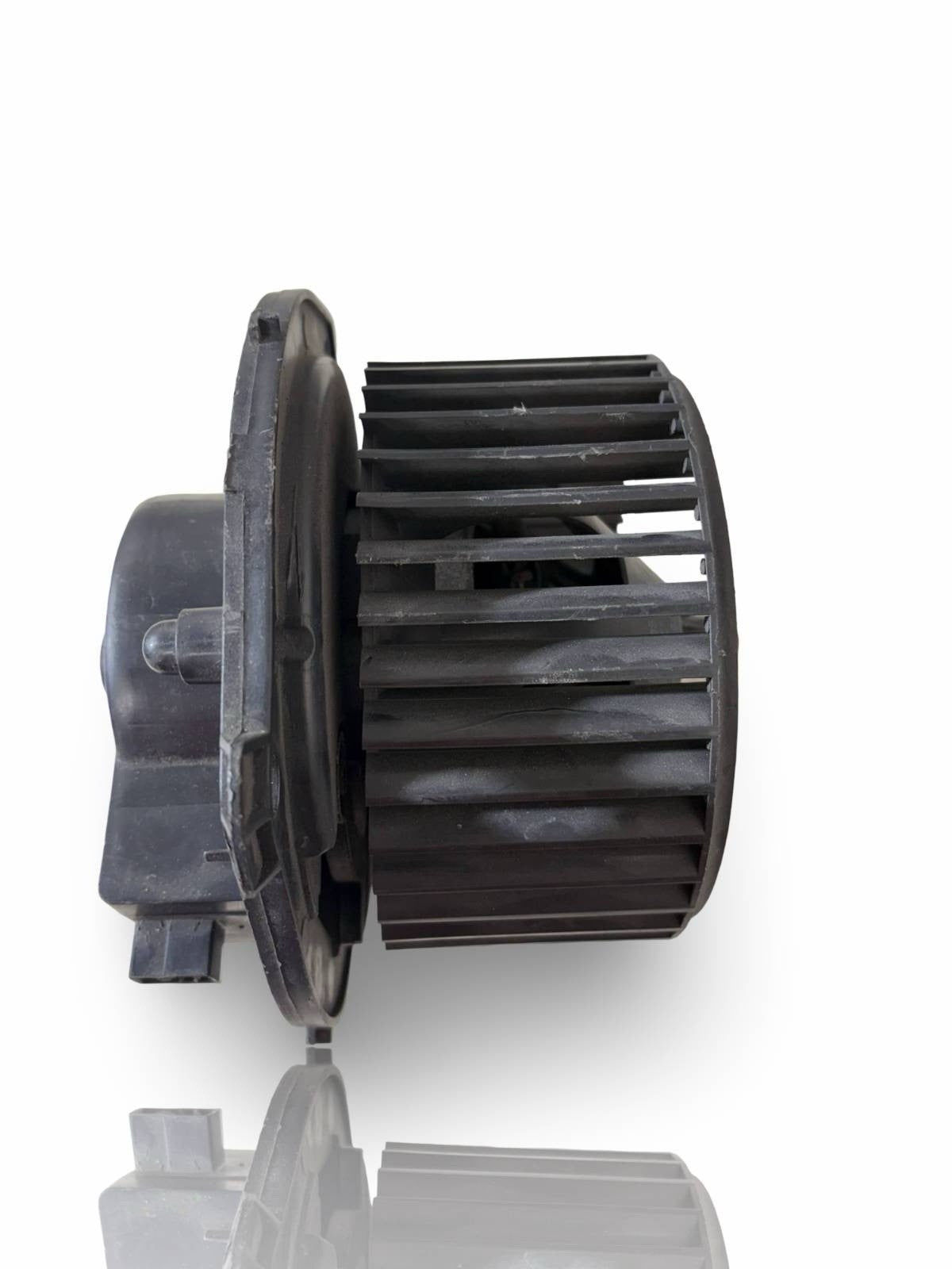 Iveco Daily III 1997-2009 Cabin Heater Blower Motor Fan 570630200 5570630200