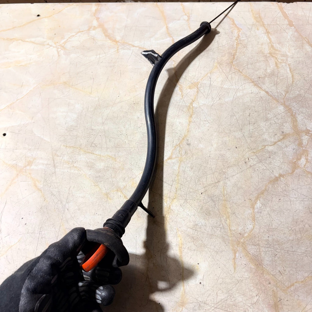 SKODA VRS Engine Oil Level Dipstick Guide Tube 2005-2012