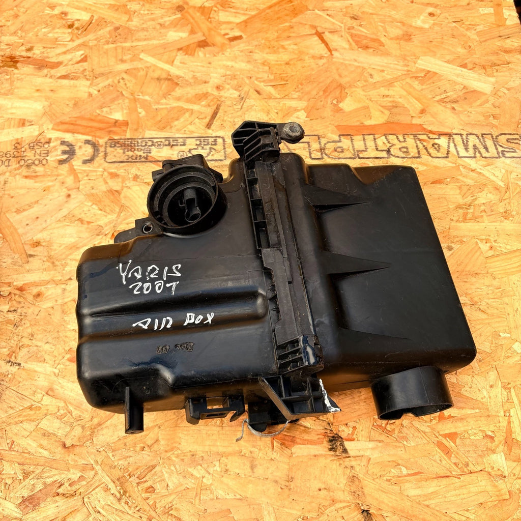 Toyota Yaris Hybrid Heater Blower Fan Motor AV1260 87103-0D220 2012-2014
