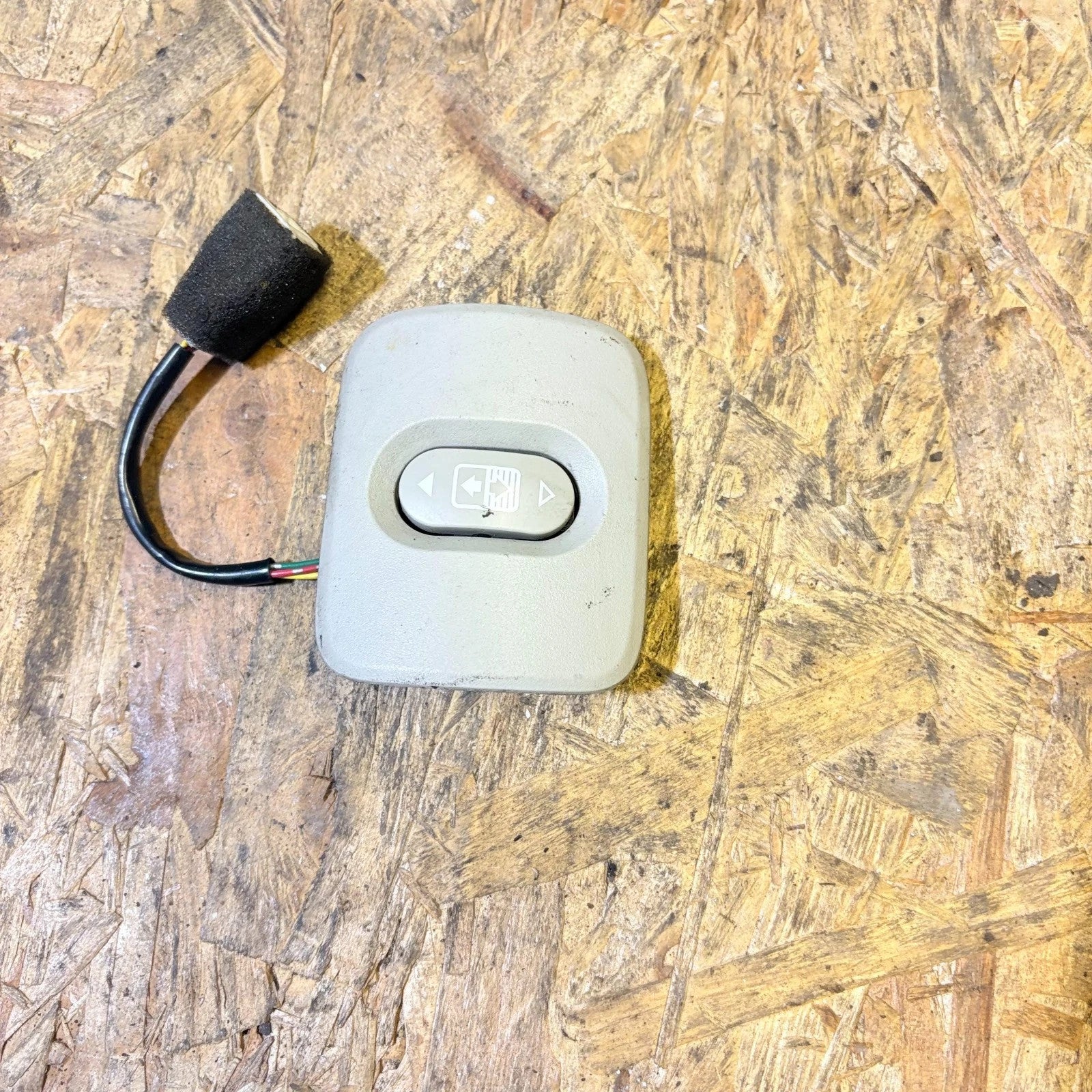 NISSAN QASHQAI J10 06-13 PANORAMIC PAN ROOF SWITCH BUTTON CONTROL