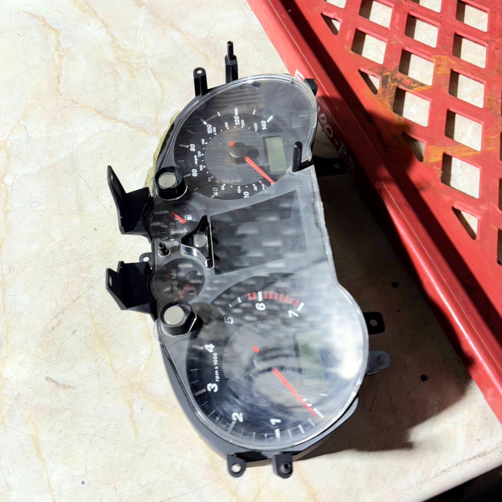 SEAT Ibiza Mk3 6L1 2002-2006 Instrument Cluster 88311333 110080105011A