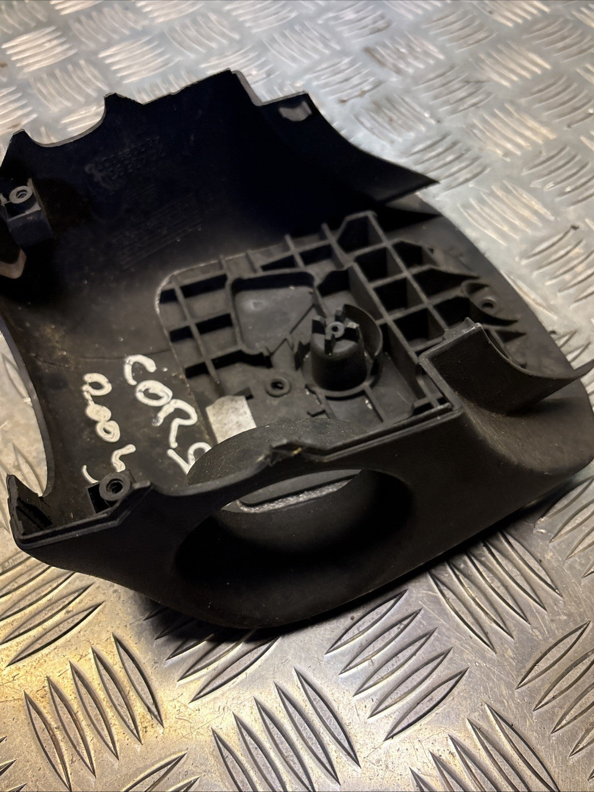 Vauxhall Opel Corsa C 2000-2006 RHD Steering Column Lower Cowling 24435931