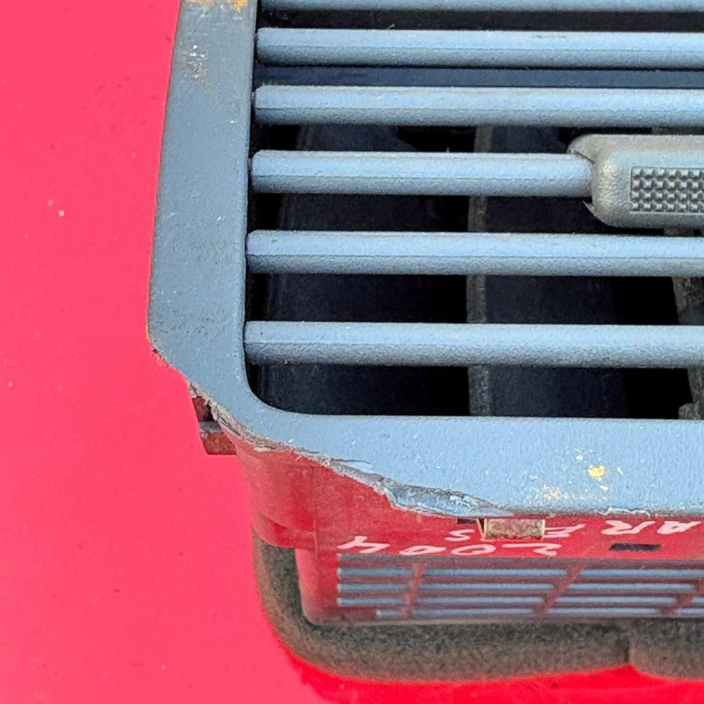 KIA CARENS MK1 DASHBOARD AIR VENTS NSF PASSENGER 1999-2005