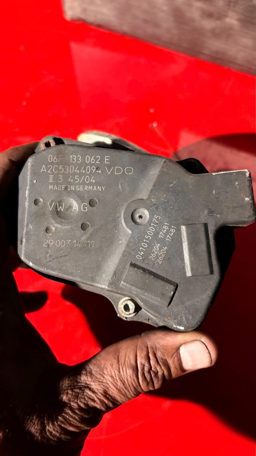 VW GOLF 2004 Throttle Body-06F 133 062 E-06F133062E