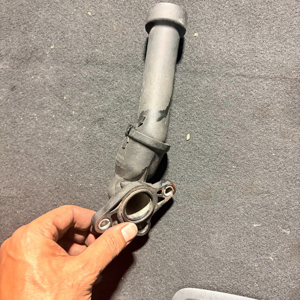 Coolant Pipe For Peugeot Boxer 6C1Q-8B535-AP 2007