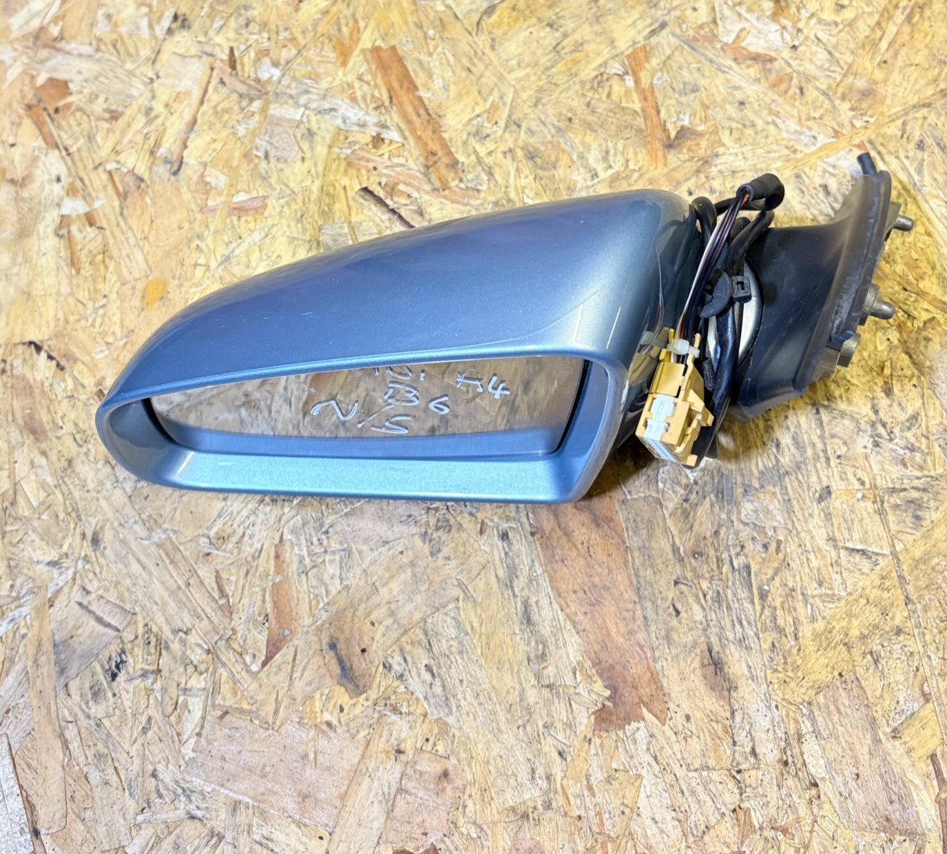 AUDI A4 B6 2001-2005 LEFT PASSENGER NSF ELECTRIC WING MIRROR BLUE SALOON AVANT