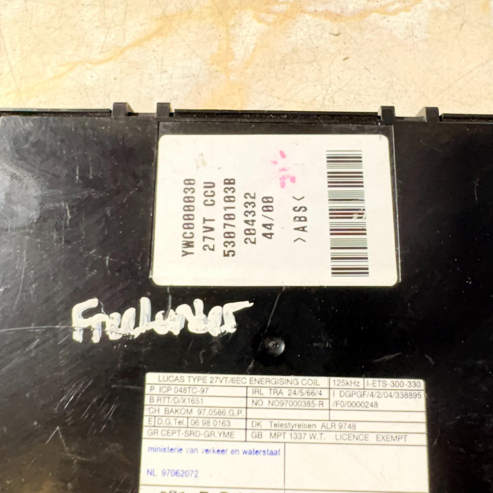 Land Rover Freelander 1 Comfort convenience body module YWC000030