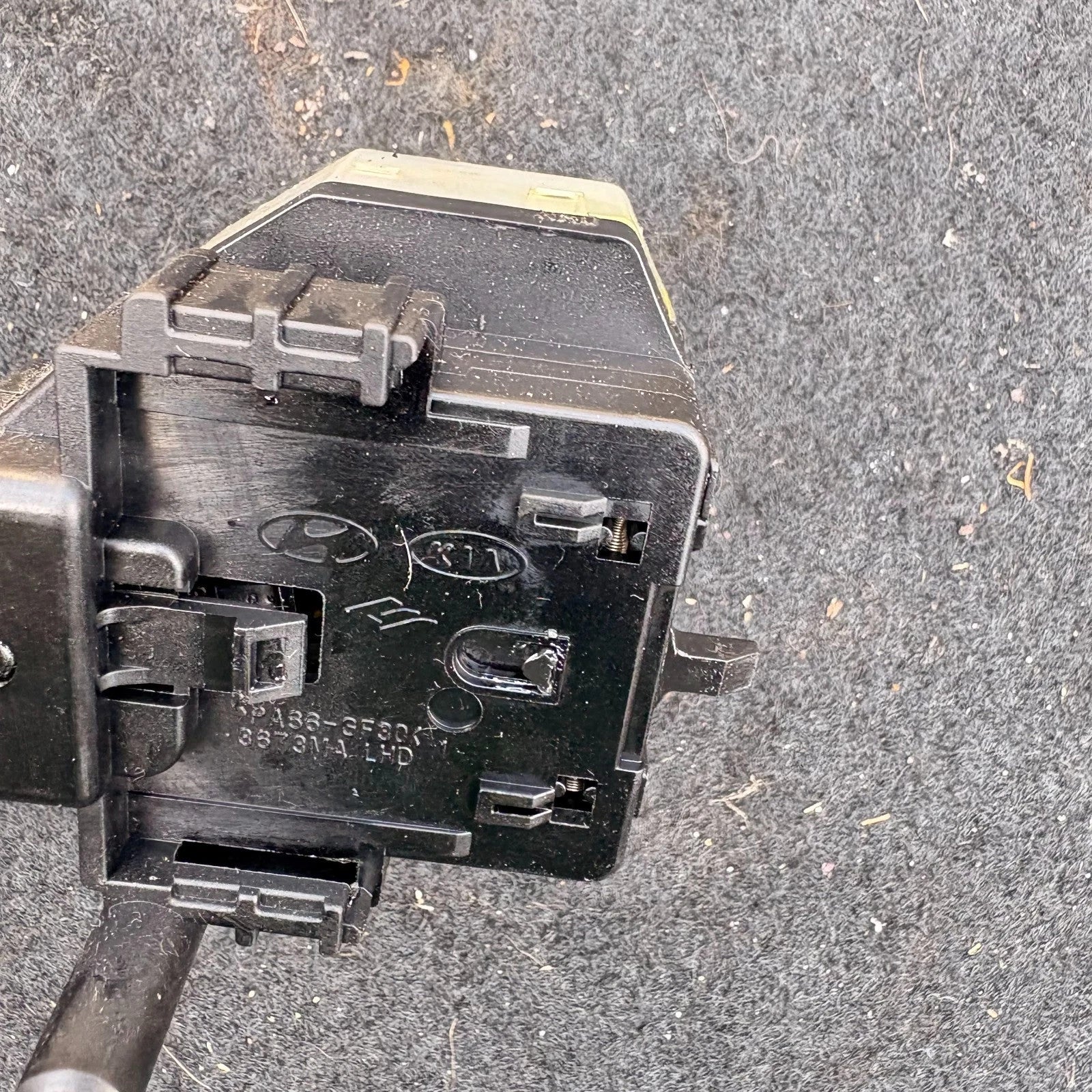Hyundai i30 MK1 FD 07-12 Turn Signal Headlight Switch Stalk Control 93410-2L031