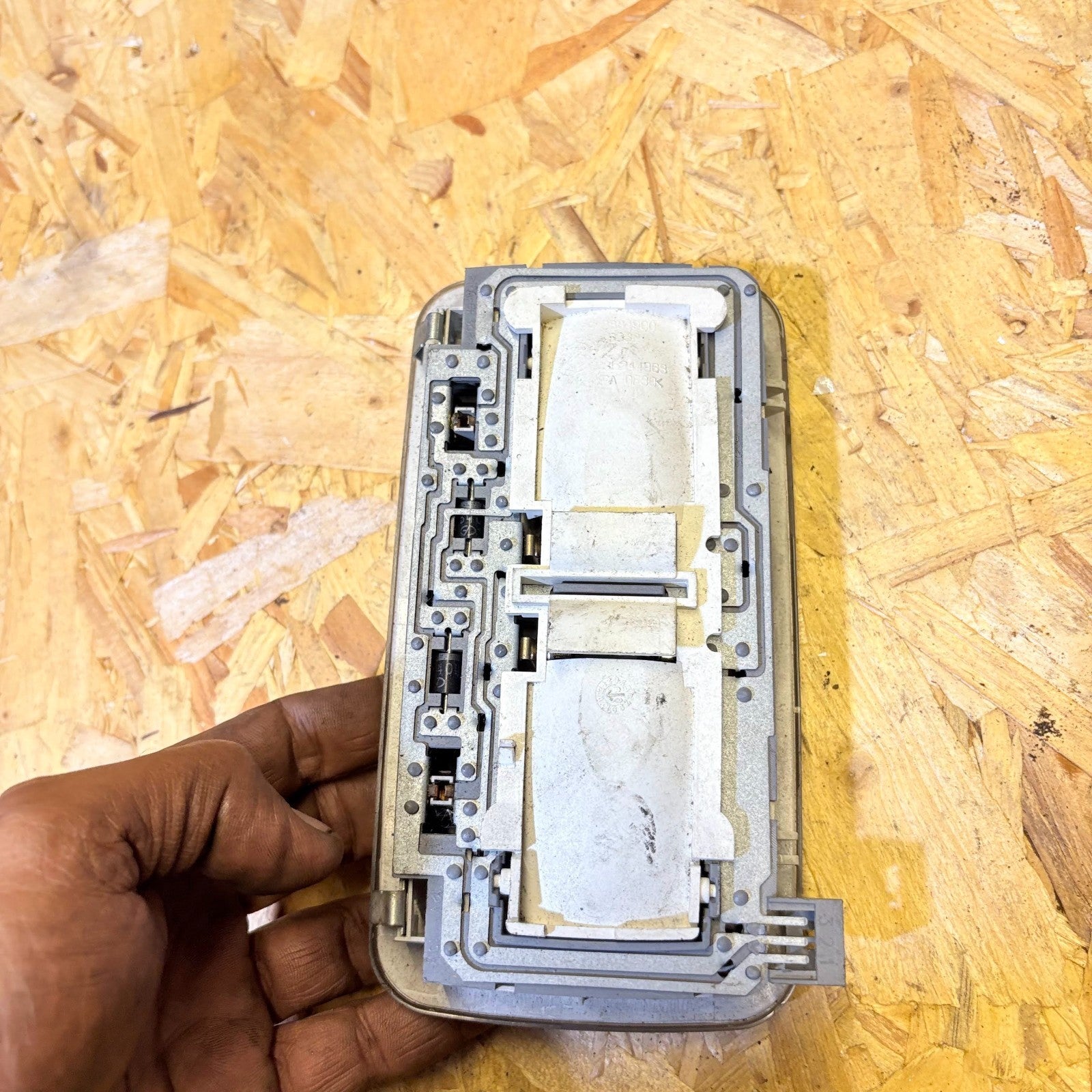 FIAT DOBLO COURTESY INTERIOR ROOF LIGHT 2010