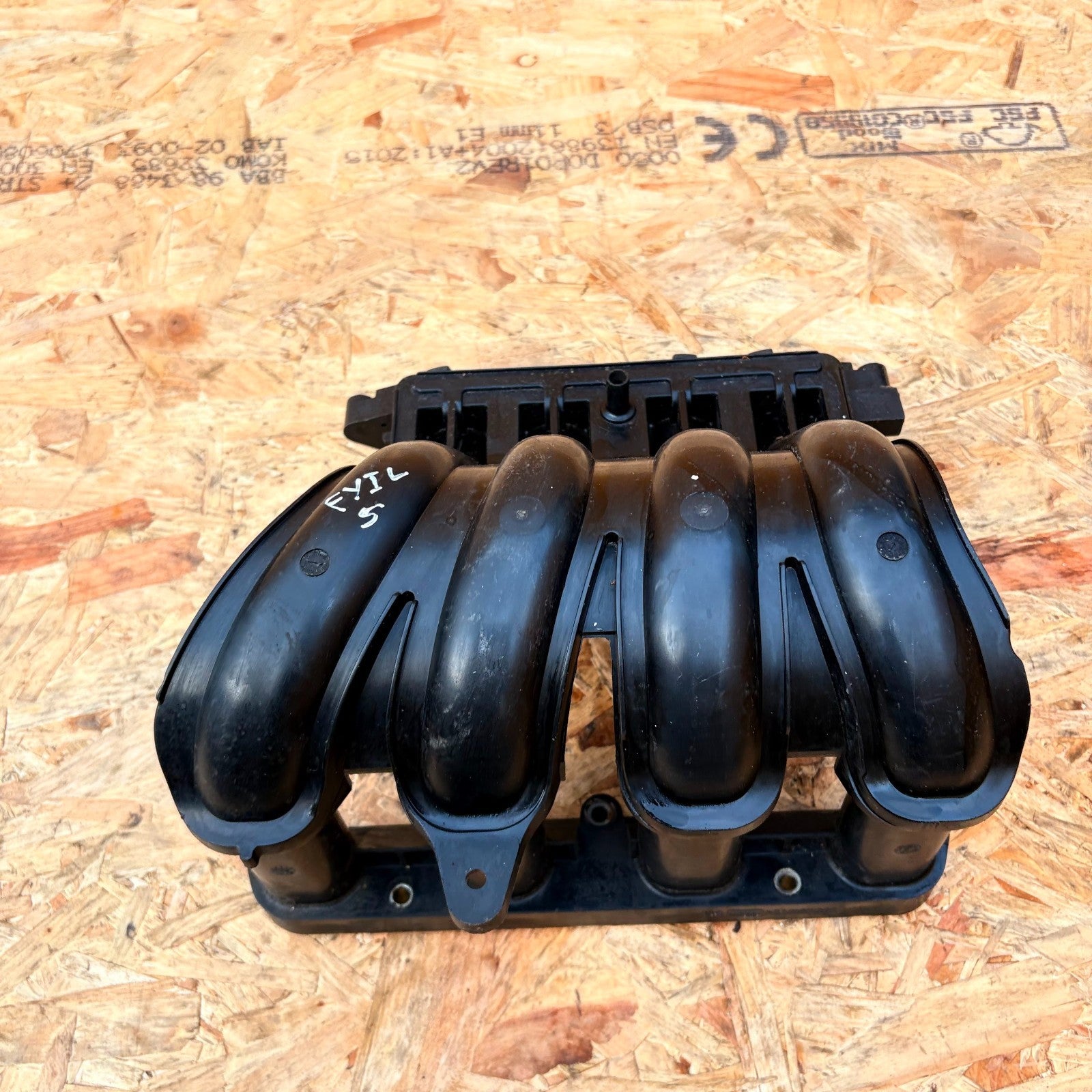 Nissan Note E11 1.4 CR14DE Petrol Air Intake Manifold 2006-2013