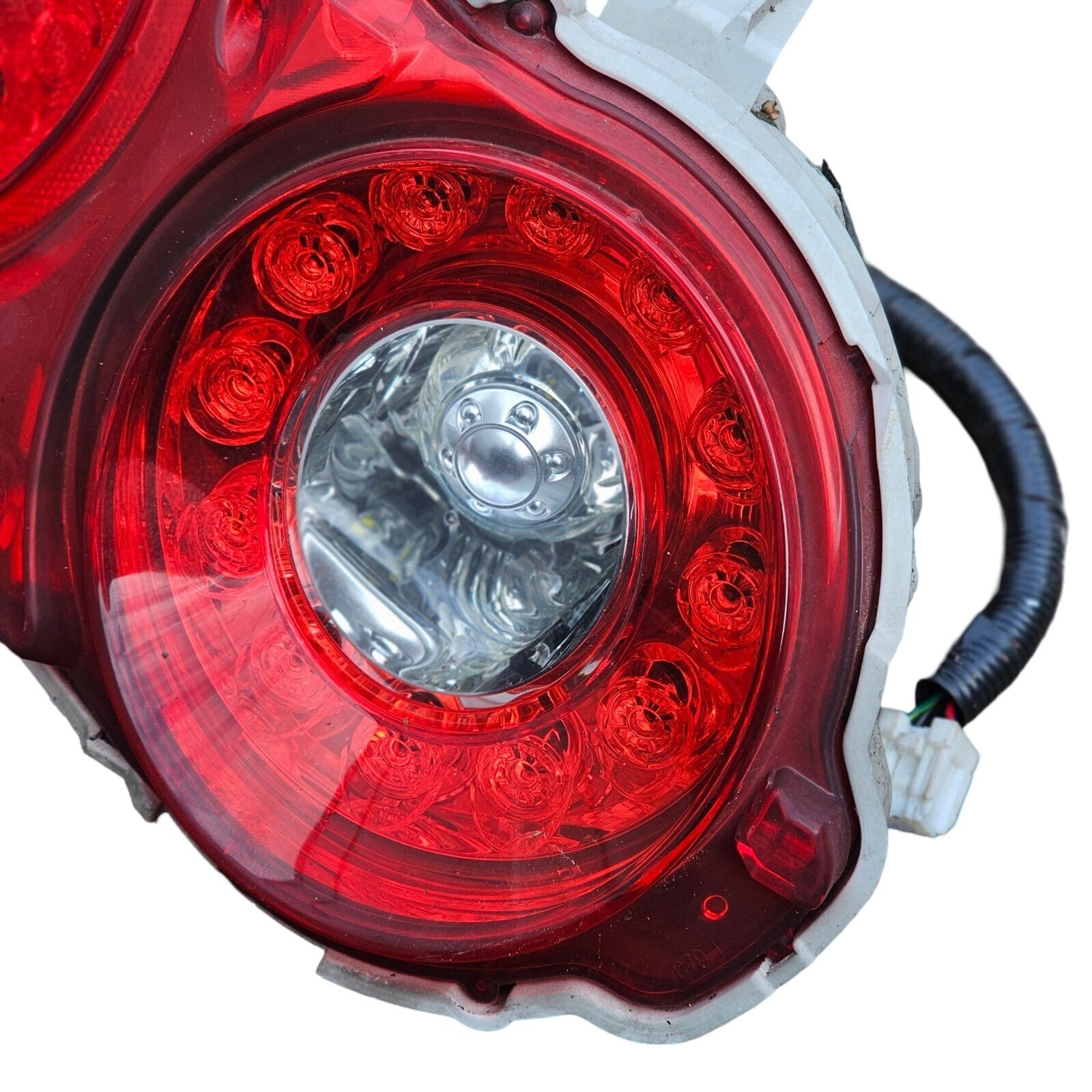 Nissan GTR GT-R R35 2010 Passenger Left complete rear tail light NS NSR NEARSIDE