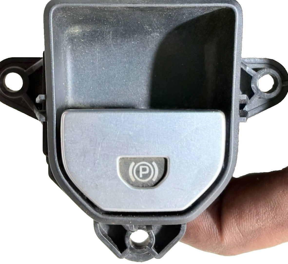 RANGE ROVER EVOQUE HANBDRAKE PARKING BRAKE SWITCH L538 2018 GJ32-2B623-AA