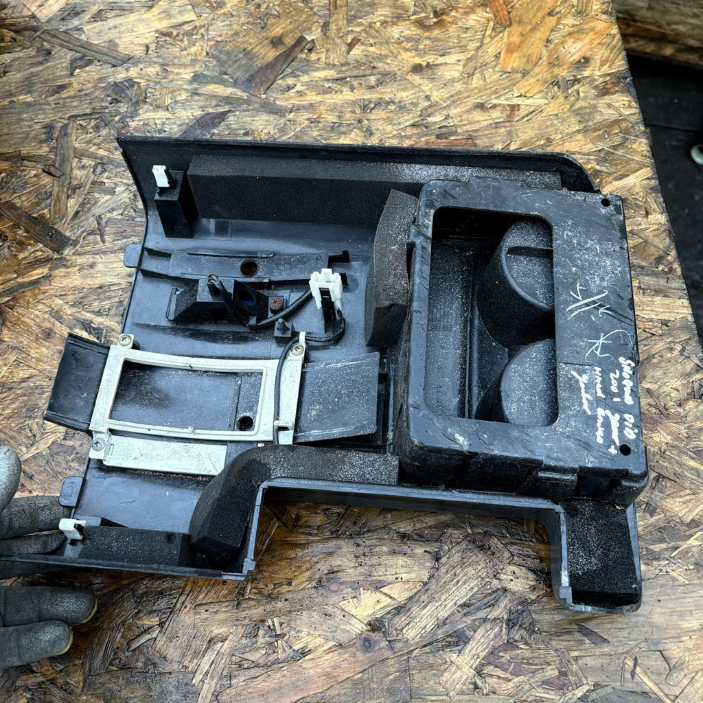 2001MITSUBISHI PAJERO III V7W V6W Cup Holder MR444930 3.20 Diesel 118kw 25503252
