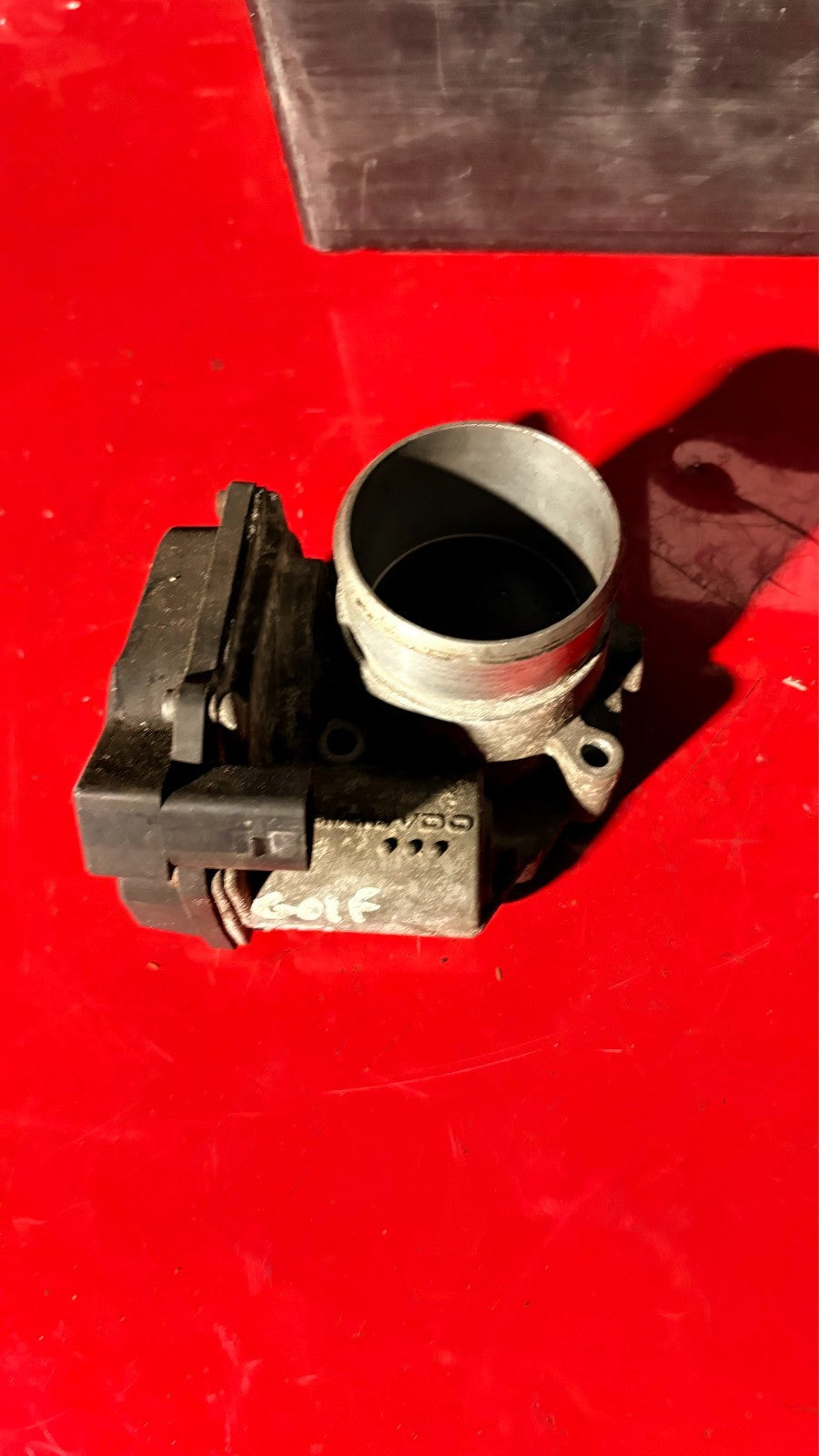 VW GOLF 2004 Throttle Body-06F 133 062 E-06F133062E