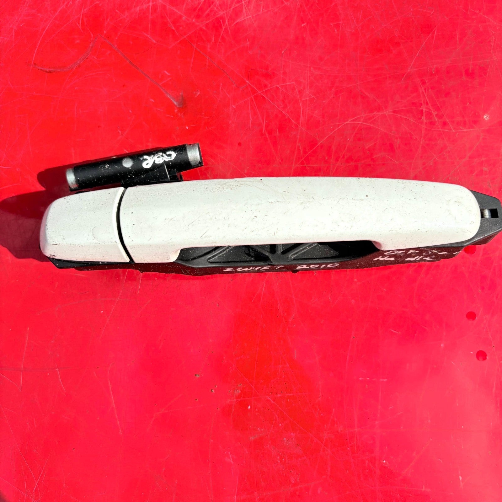 SUZUKI SWIFT EXTERIOR DOOR HANDLE REAR RIGHT DRIVERS OSR 2004-2010