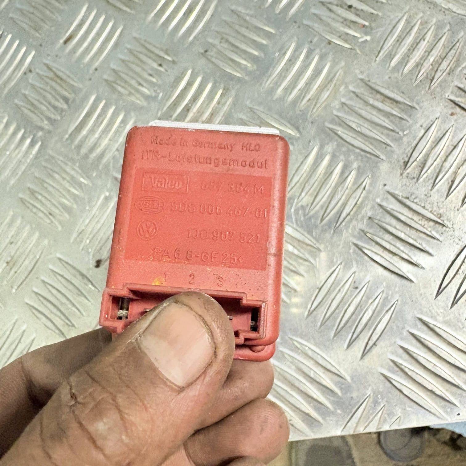 PORSCHE BOXSTER 986 HEATER RESISTOR 5DS00646701 2002