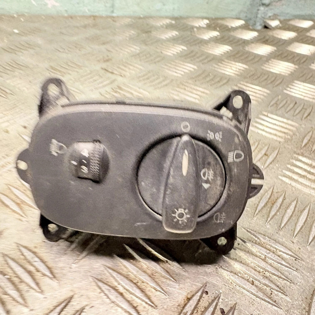 Ford Transit Mk6 2000-2006 Transit Connect 2002-2009 Headlight Switch 13A024DB