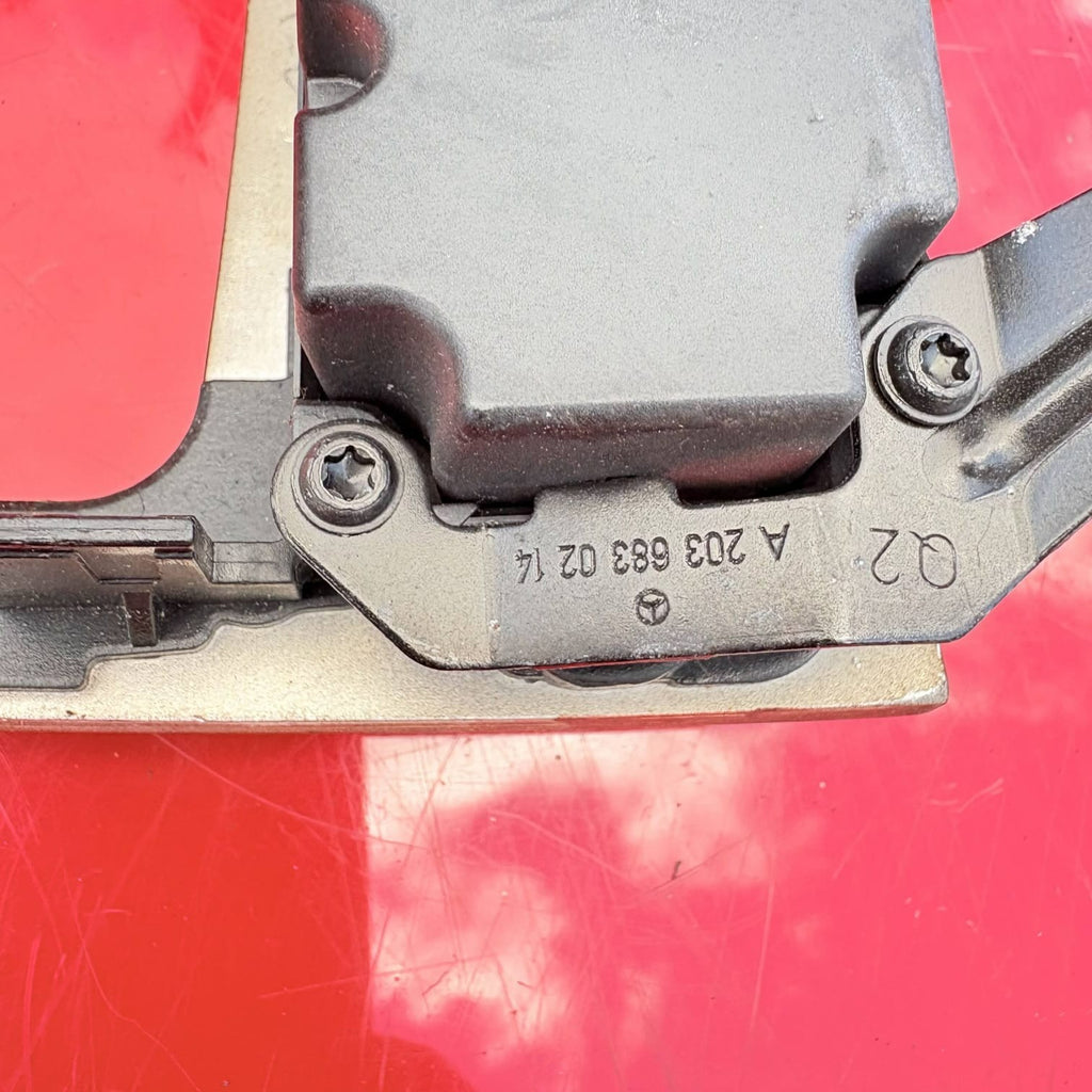 Mercedes Benz C-Class W203 C280 switch warning indicator switch bar A2036804639