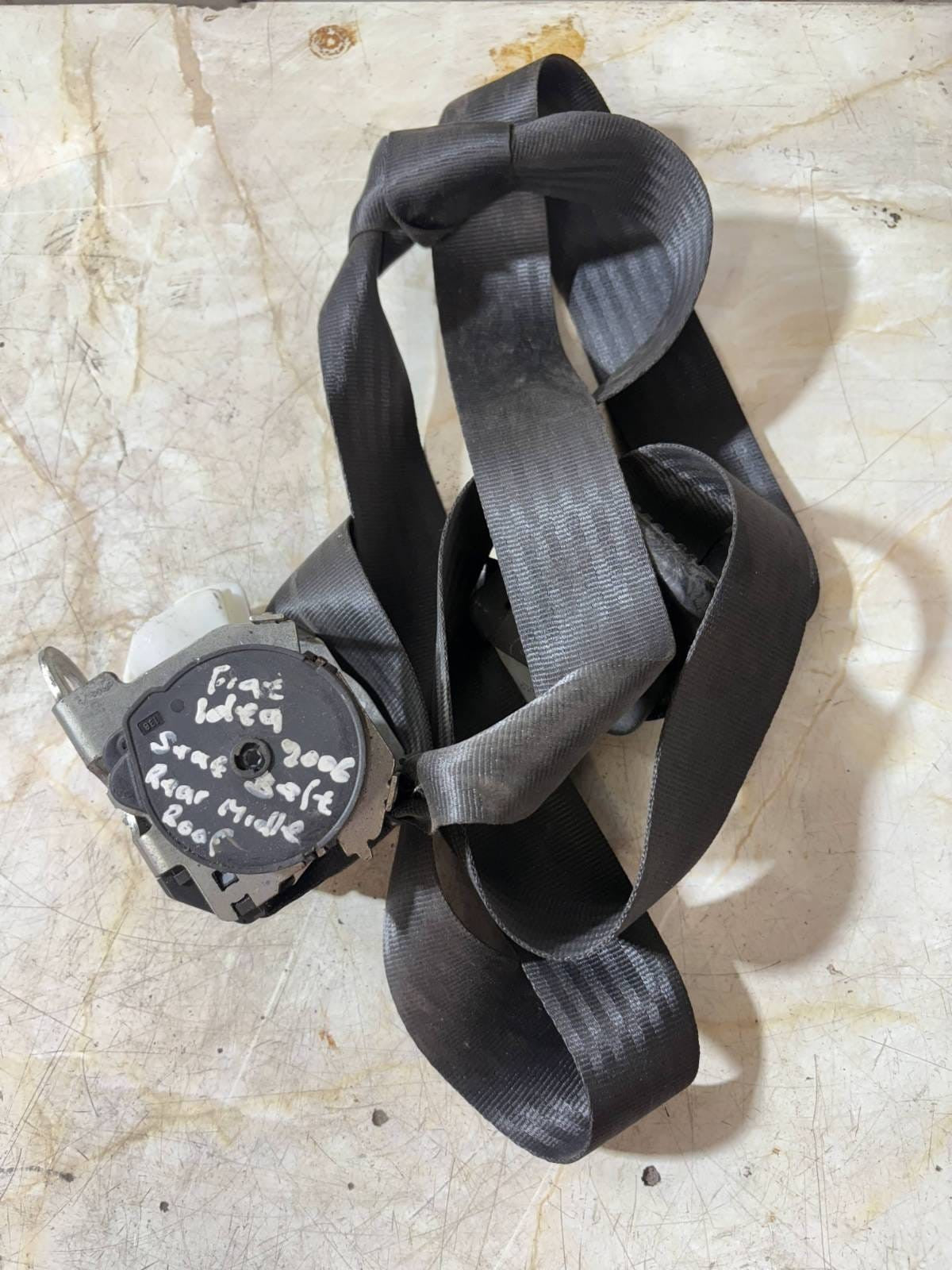 1001093N61 Seat belt-rear middle for Fiat Idea