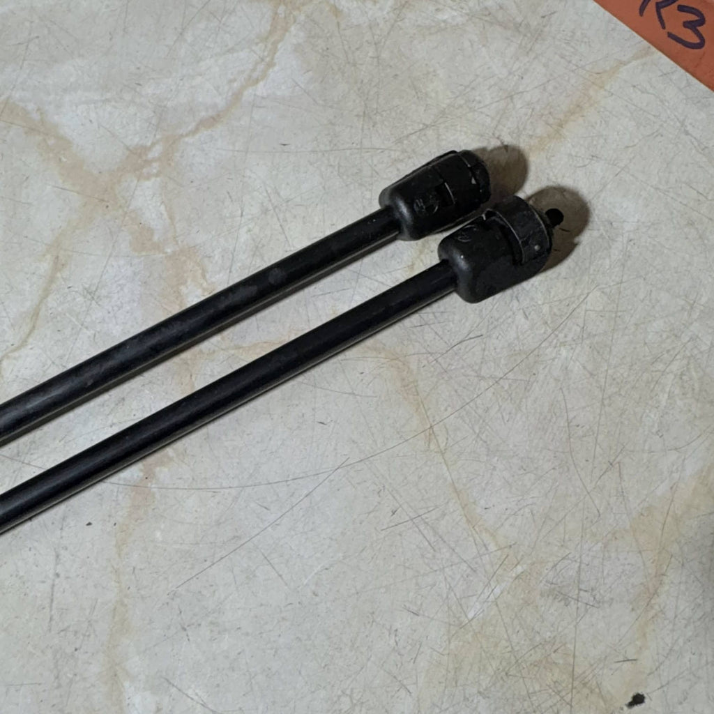 VW POLO 6R 2009-14 REAR TAILGATE BOOT GAS STRUTS SUPPORT SPRINGS PAIR 6R6827550A