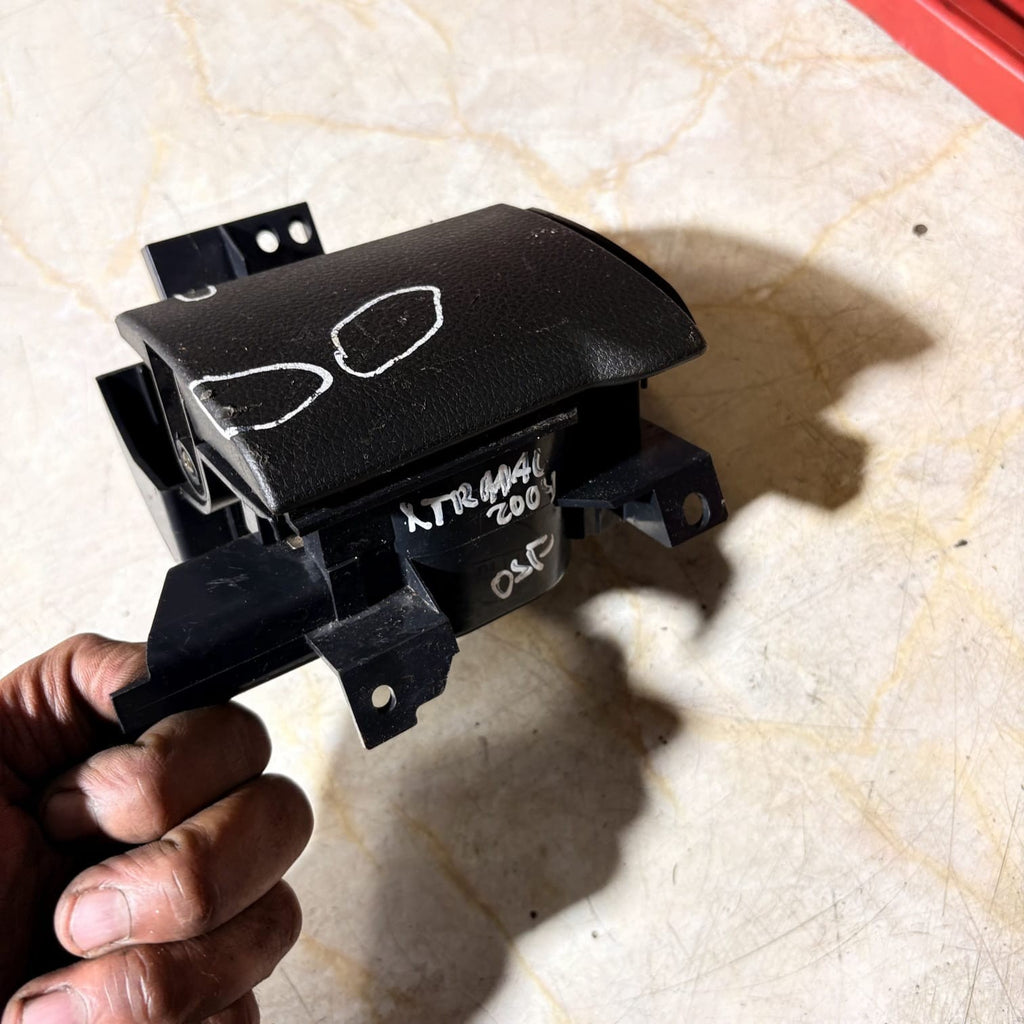 Nissan X-Trail T30 2001-2007 Driver Front Right Cup Holder Compartment