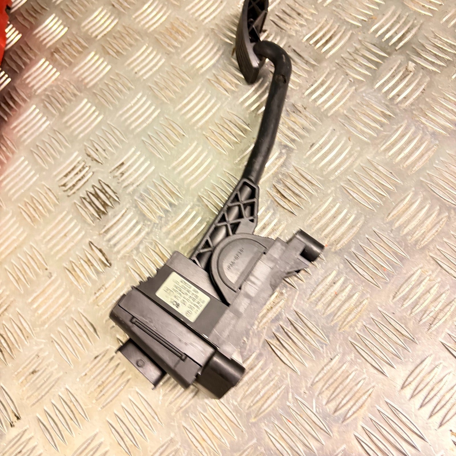 ALFA ROMEO GT THROTTLE PEDAL ASSEMBLY 0280752228 2008