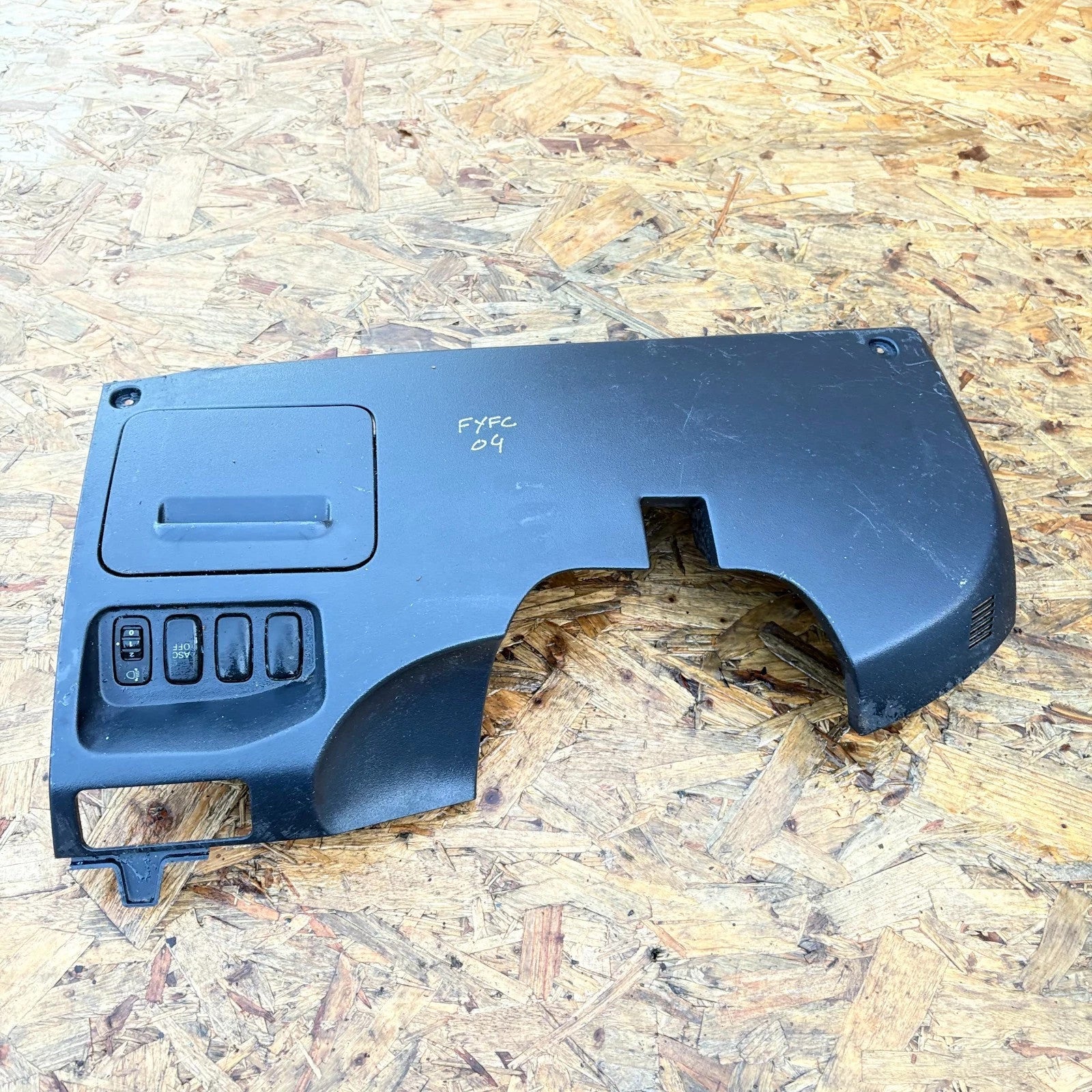 Mitsubishi Outlander Driver Lower Dash Vent Panel Dimmer Switch 8OOZA057 200720