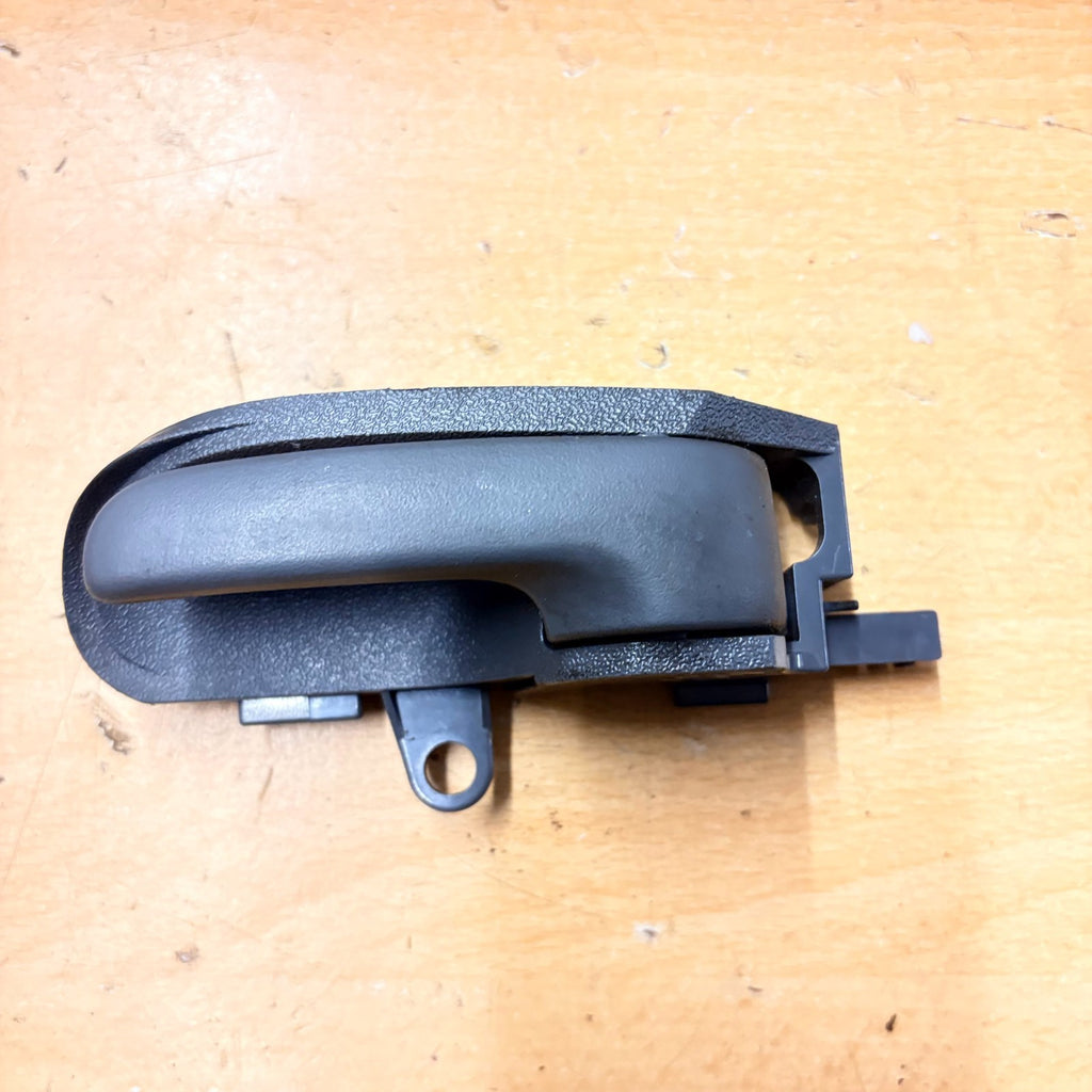 TOYOTA AYGO MK1 NSR LEFT REAR INTERIOR DOOR HANDLE ABS7930 2005-2014