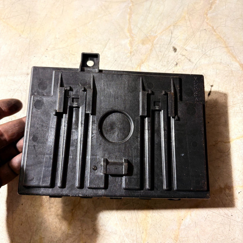 MAZDA 2 DE 2007-2014 BCM Body Control Module DF76-67560-E Bosch F005V00713