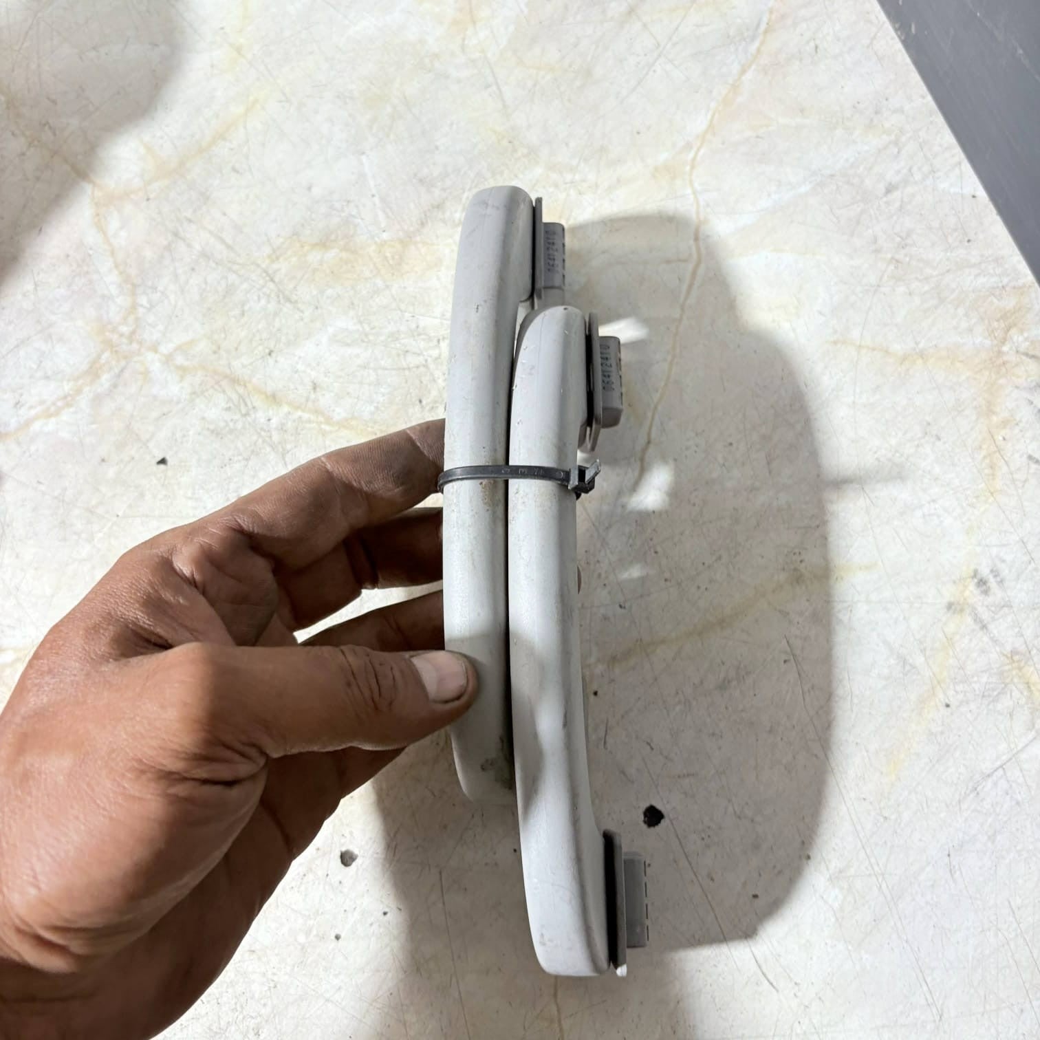 BMW E90 E91 E87 interior Roof Grab Handle M Sport Headlining Ceiling 9143516
