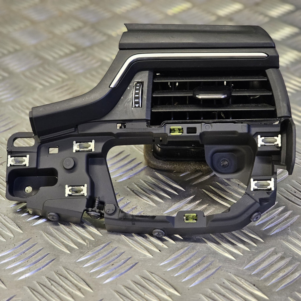 Audi A4 8W B9 OS Right Dashboard Air Vent 8W2820902B