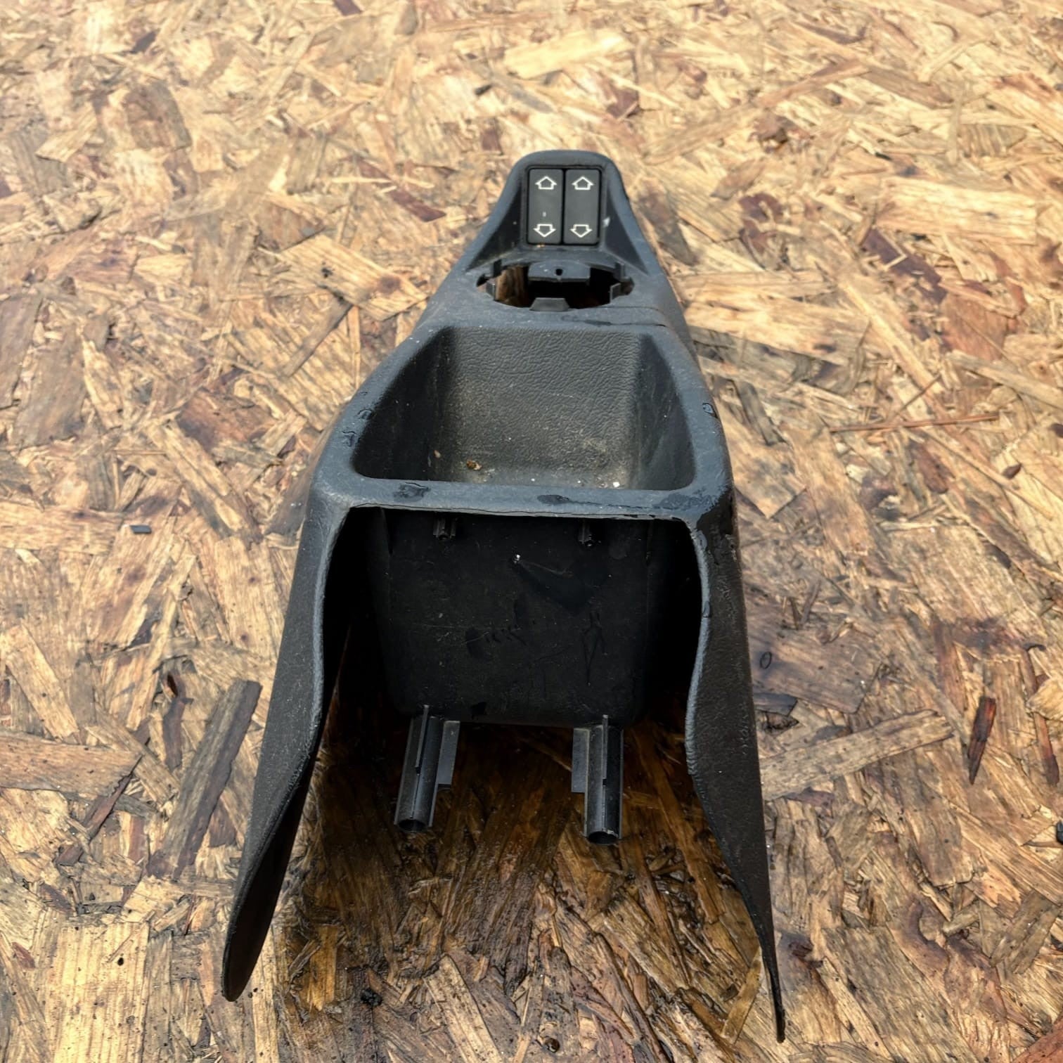 Citroen Saxo S Centre Console Tunnel Trim Cover 9617706177 2002
