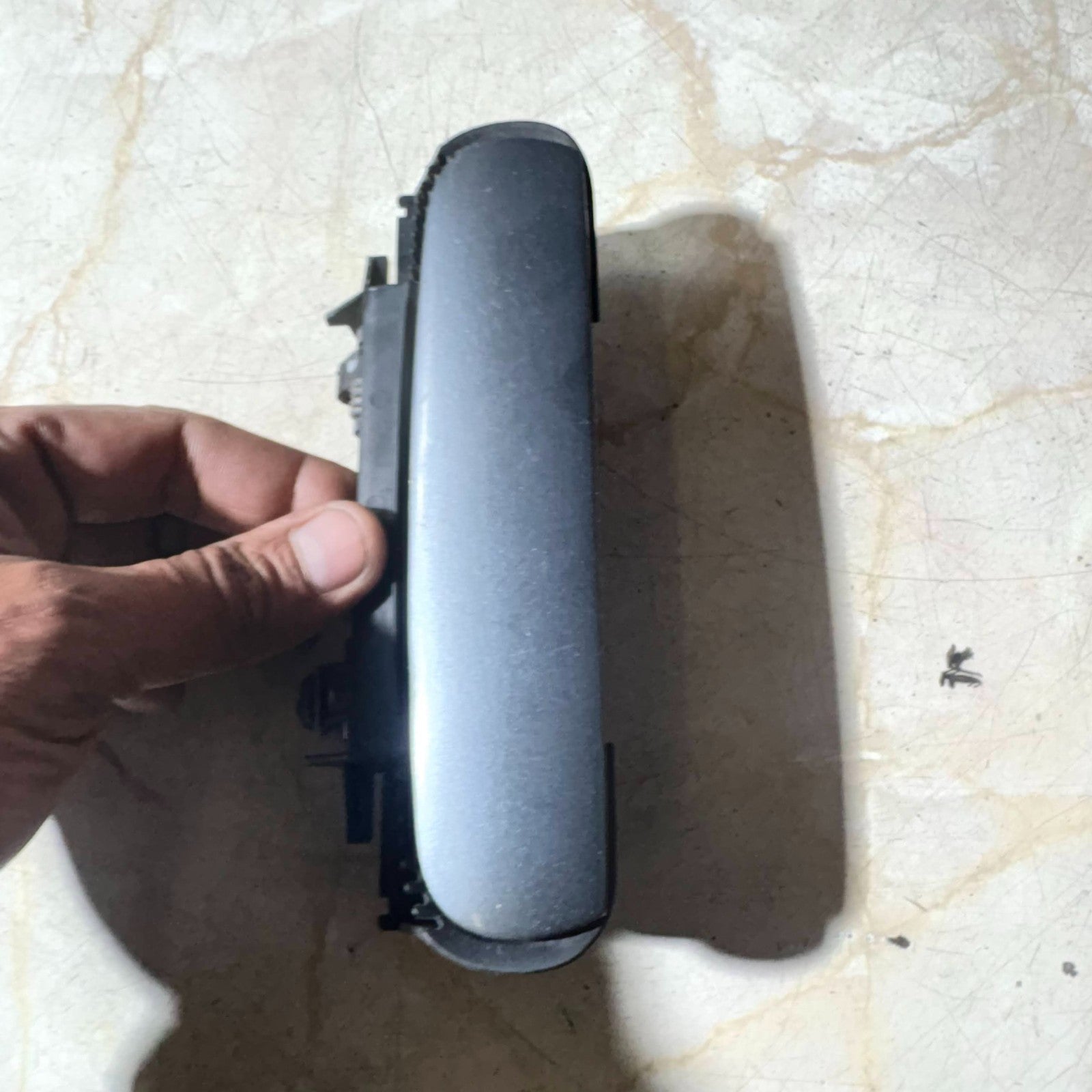 AUDI A6 RIGHT REAR OUTER DOOR HANDLE GREY