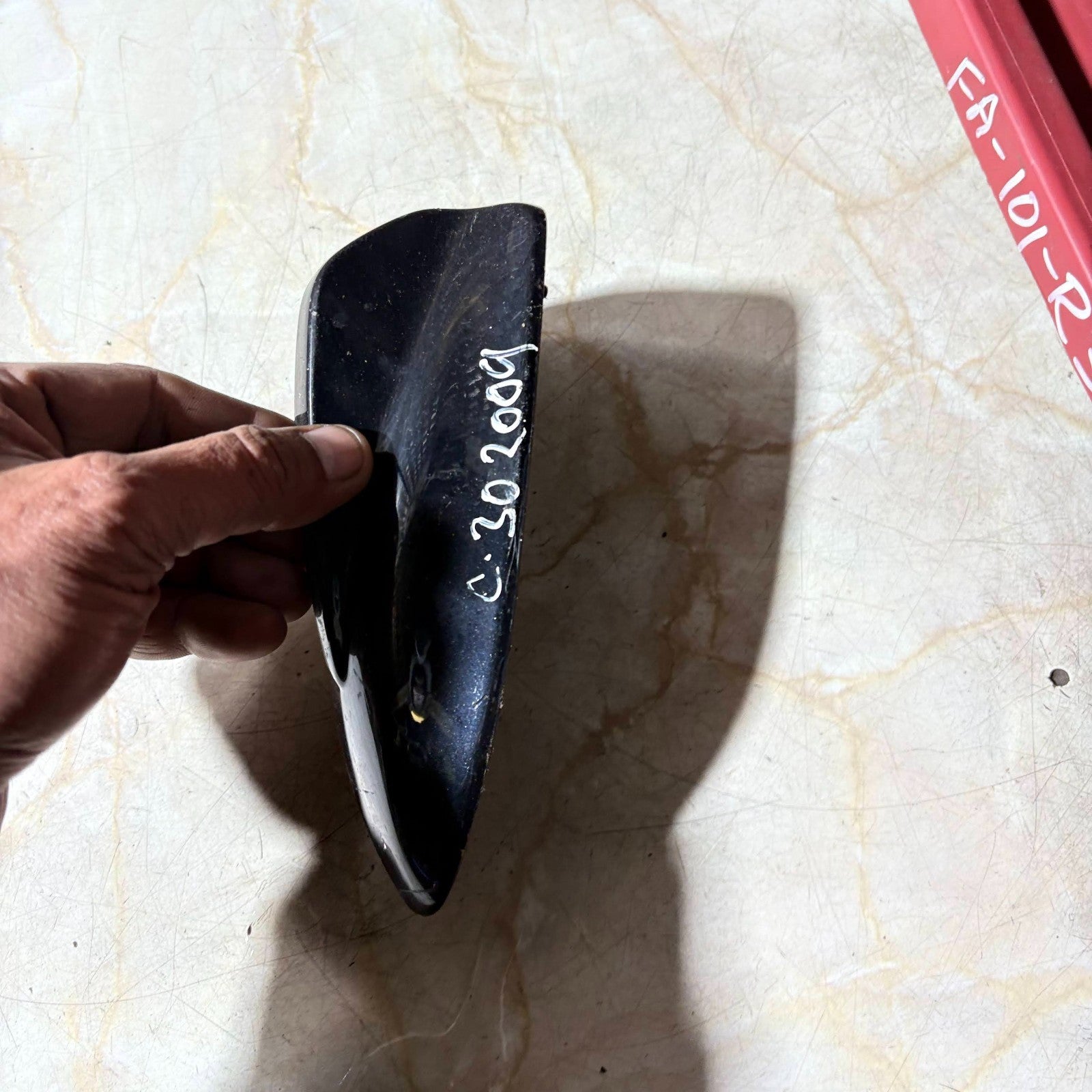Volvo C30 2009-2013 Roof Shark Fin Aerial Antenna Cover Trim Top