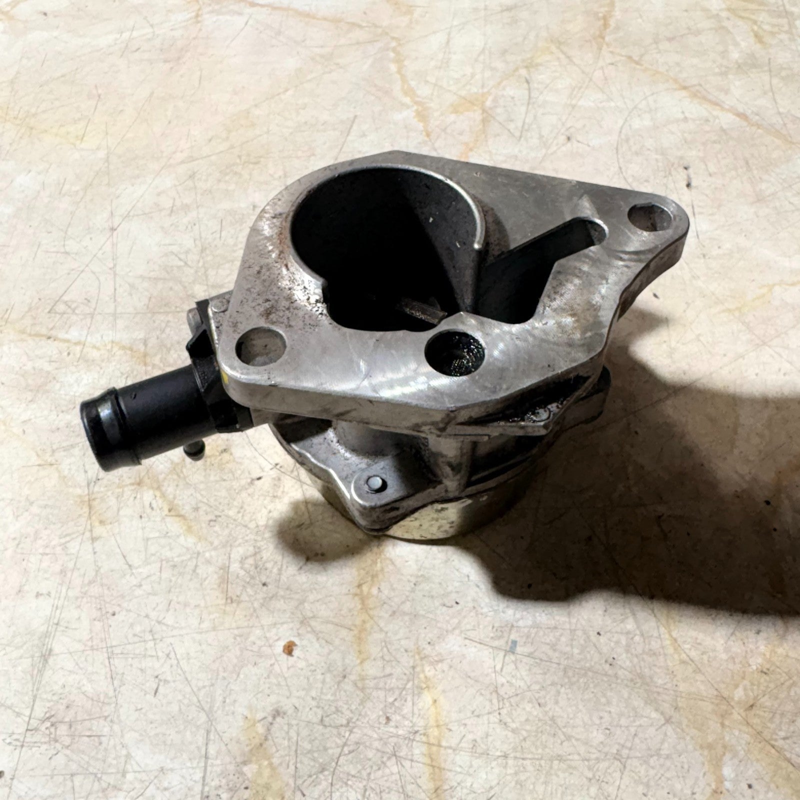 2011 Nissan Note Vacuum Pump 8201005306B