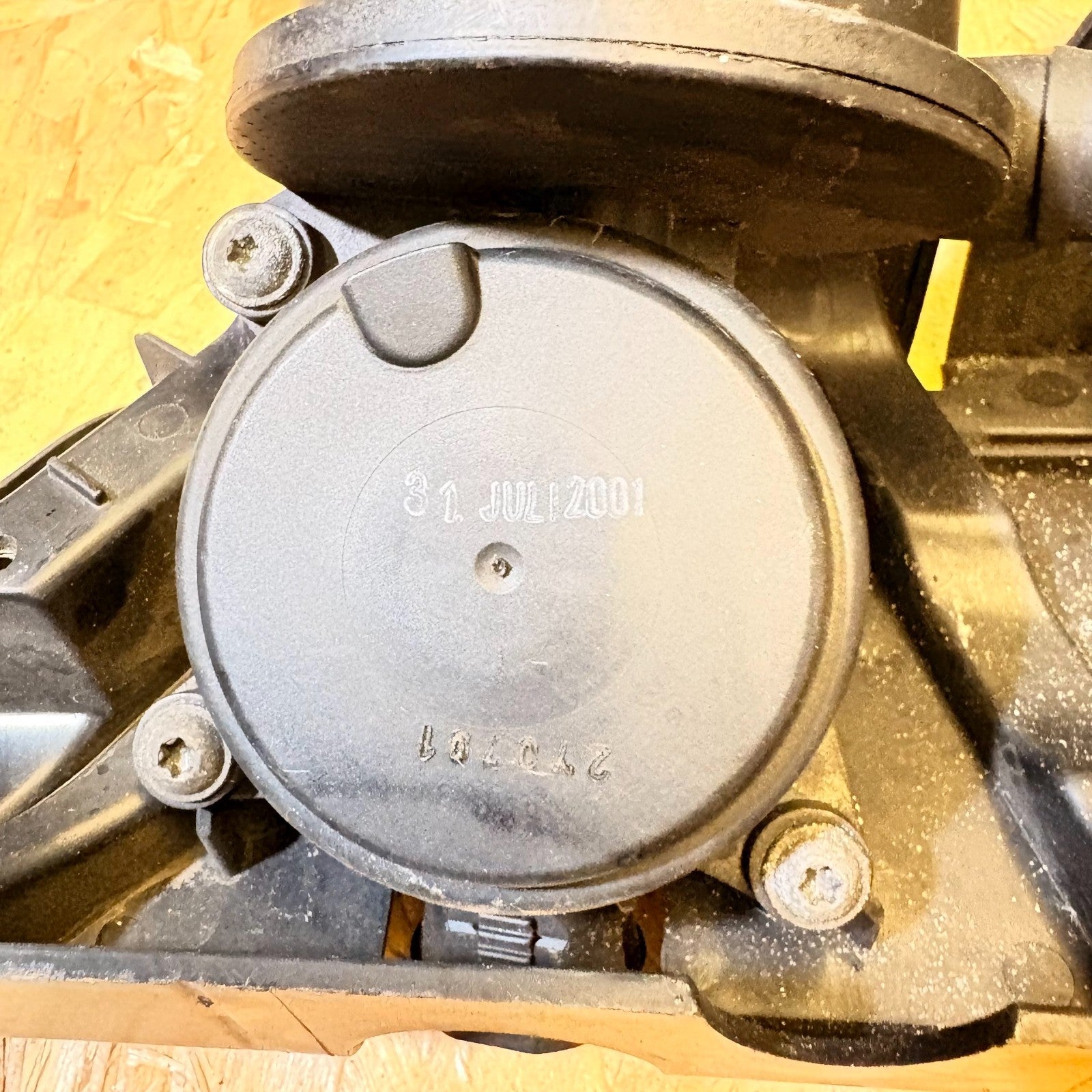 BMW N42 N46 PCV Oil Separator Crankcase Breather 11617503520 E46 E87 E90 X3 Z4