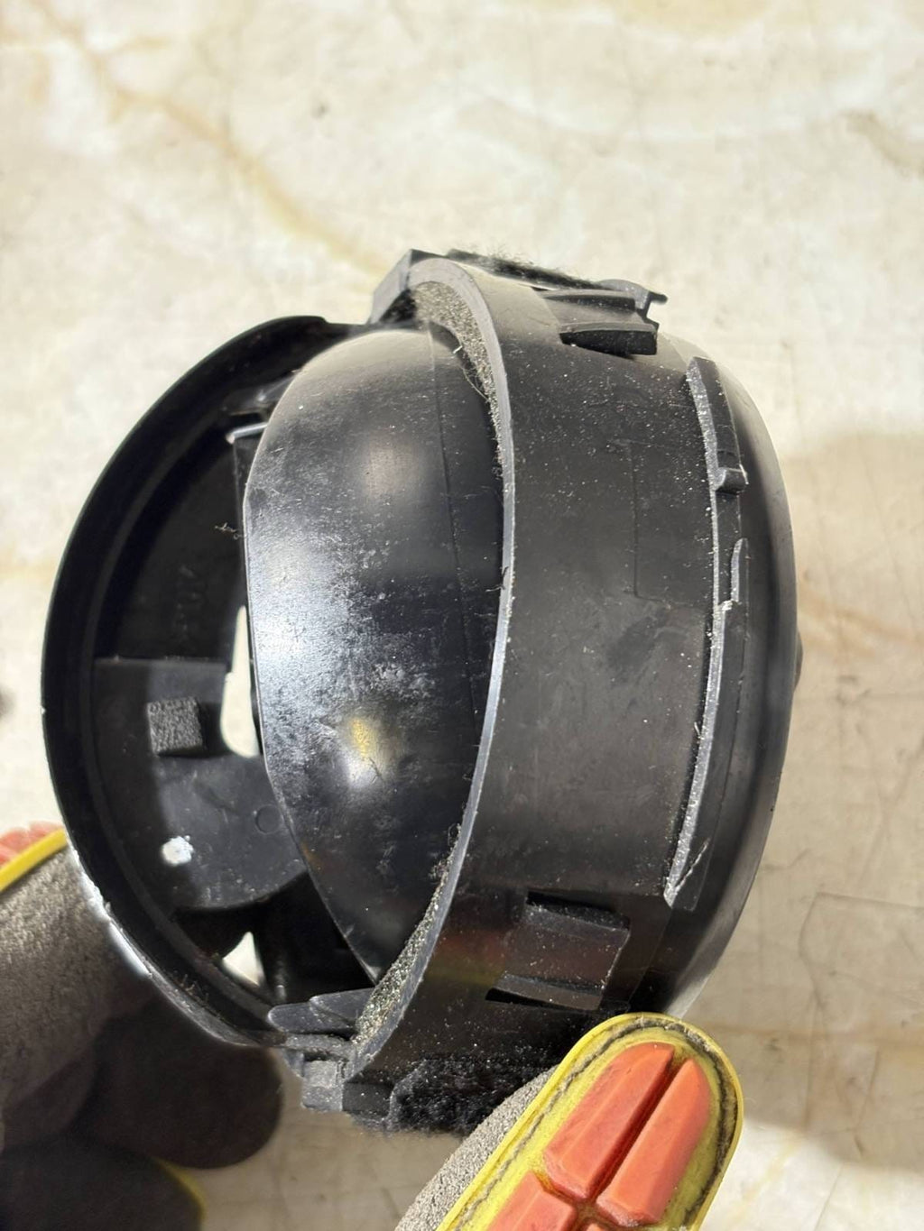 MINI COOPER DASH BOARD AIR VENT 680088706