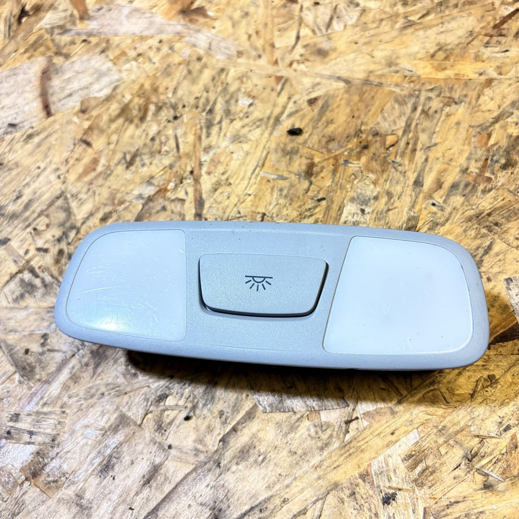 Audi A1 S1 3dr 5dr 2011-2018 Rear Interior Roof Reading Light 8U0947111BC5